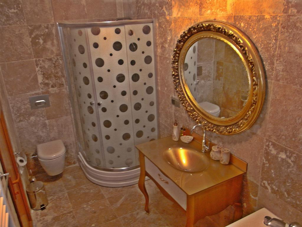 Dedeli Deluxe Hotel Nevşehir Værelse billede